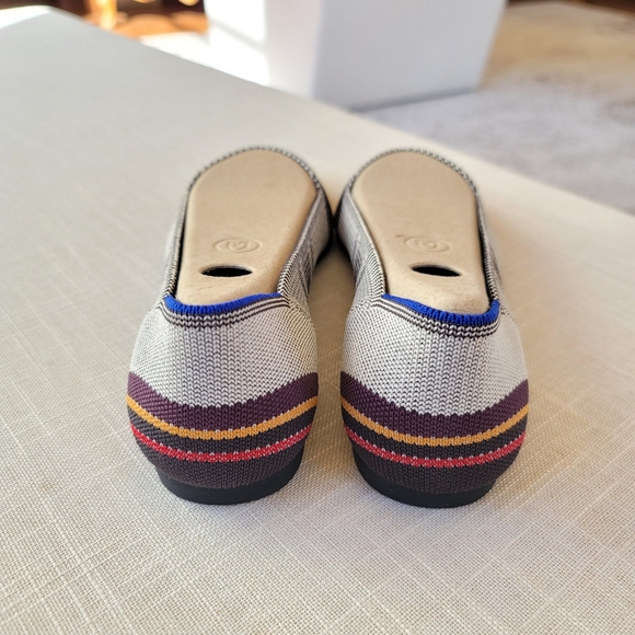 New! Rothy’s sz 9 VIB Inverse Stripe Points Flats NIB - Picture 4 of 9